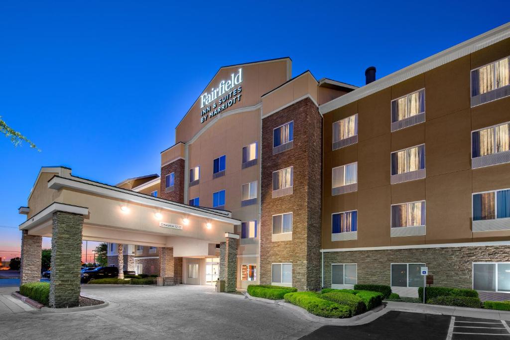 Fairfield Inn & Suites by Marriott Hobbs Main image 1